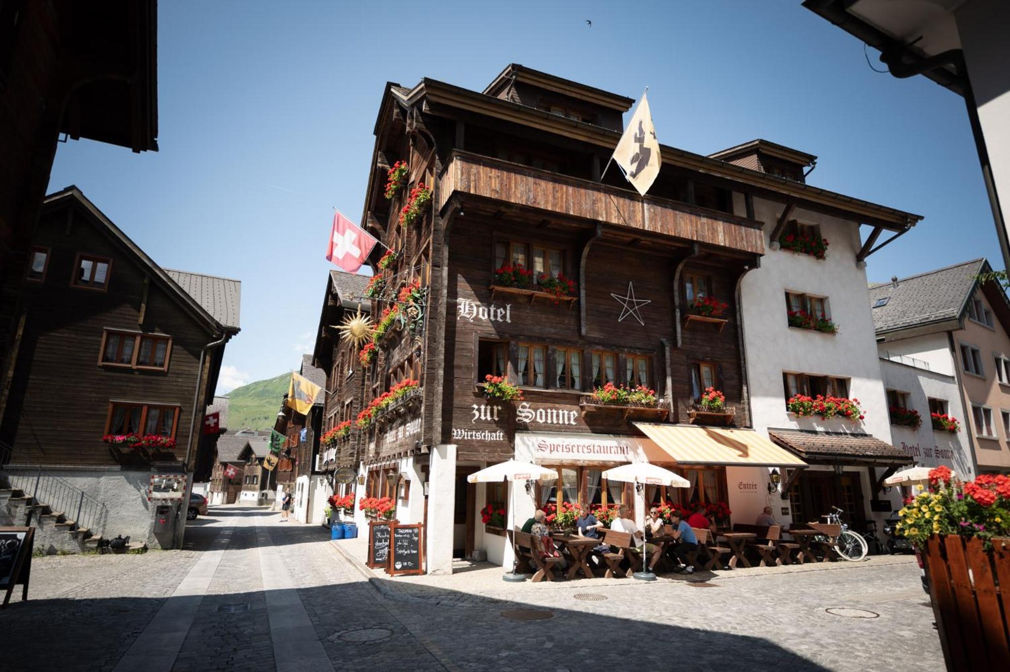 Sonne Andermatt Swiss Quality Hotel Exteriör bild